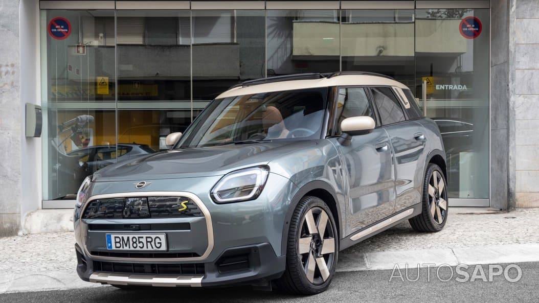 MINI Countryman