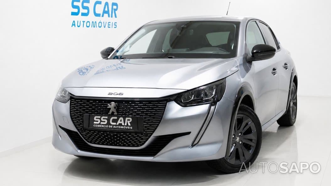 Peugeot e-208