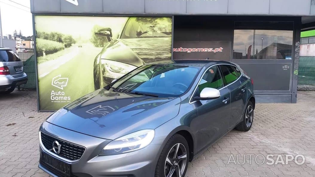 Volvo V40