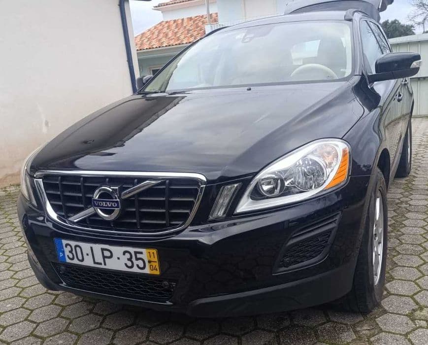 Volvo XC 60 D5 AWD Lousã E Vilarinho