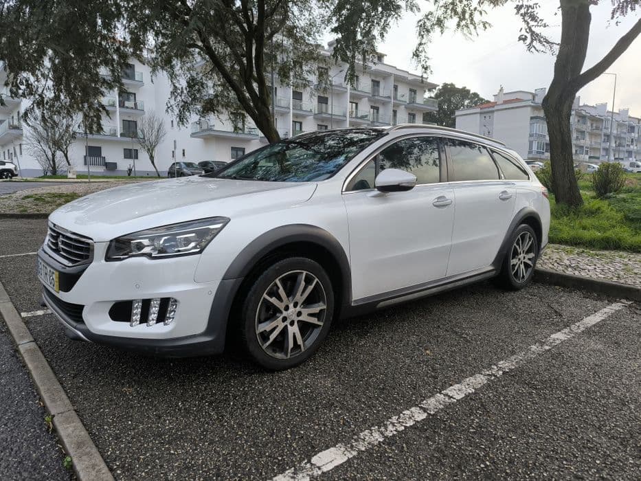 Volkswagen ID.4 hybrid4 Alcabideche