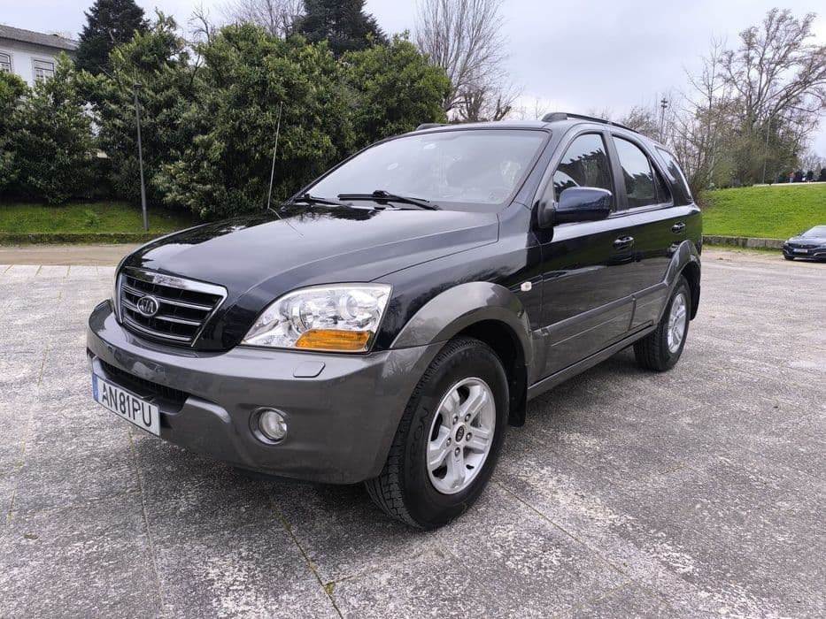 Kia Sorento 2.5Crdi 170Cv - Muito estimado - Garantia Fermentões