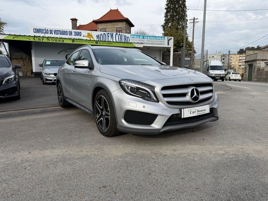 Mercedes-Benz GLA 180 AMG Penafiel