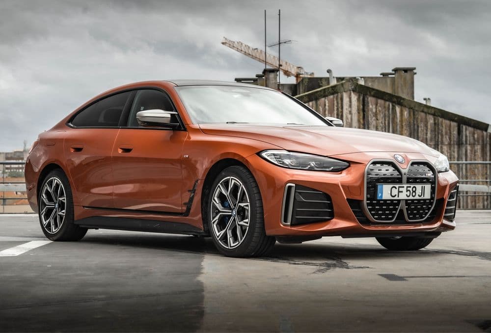 BMW i4 M50 Pack M * IVA DEDUTIVEL , Apenas 19 mil klm Porto