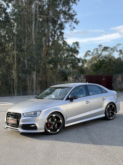 Audi A3 Limousine 1.6 TDI S-LINE kit RS3