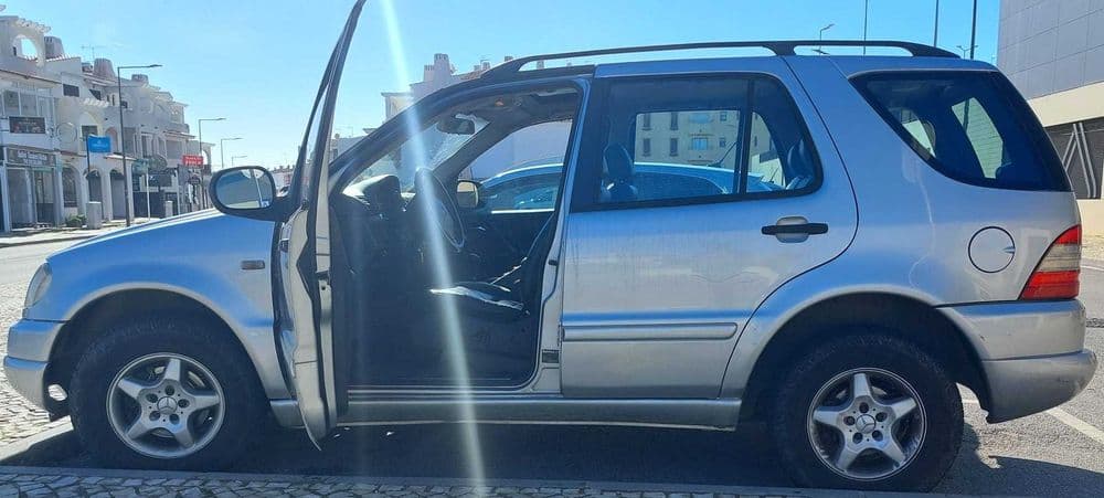Mercedes-Benz ML 270 cdi Albufeira E Olhos De Água