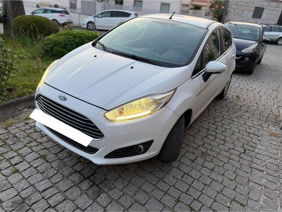 Ford Fiesta 1.0 Titanium Fermentões