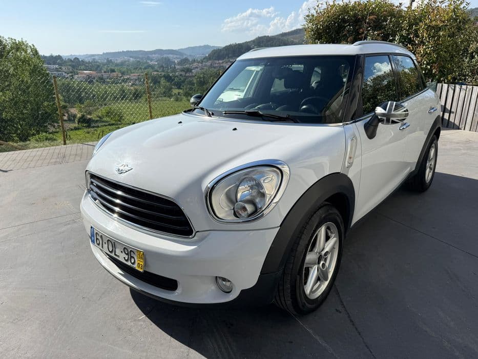 MINI Countryman 1.6 Caldas de Vizela (São Miguel e São João)