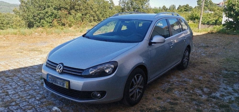 Volkswagen Golf Variant 1.6 TDi Confortline Rio de Mouro