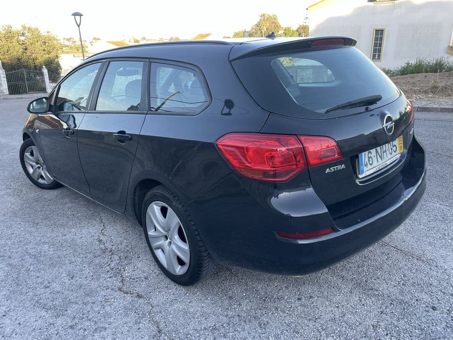 Opel Astra Sports Tourer 1.3 CDTi Sports Tourer Setúbal (São Julião, Nossa Senhora Da Anunciada E Santa Maria Da Graça)