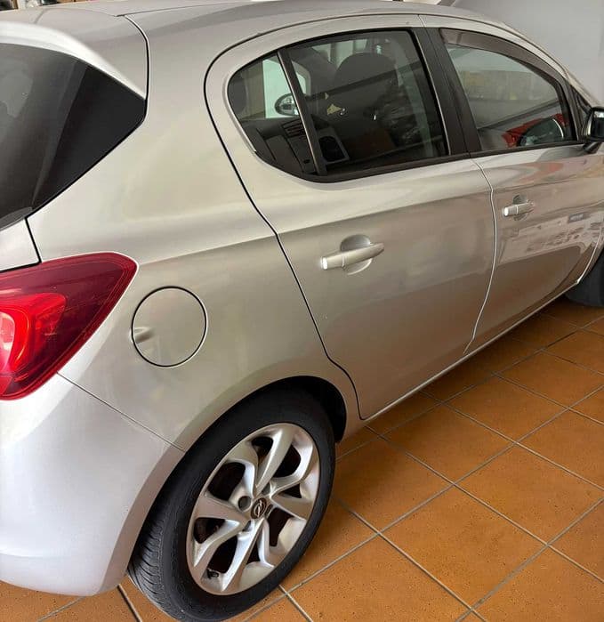 Opel Corsa-e E - em bom estado - 1000cc