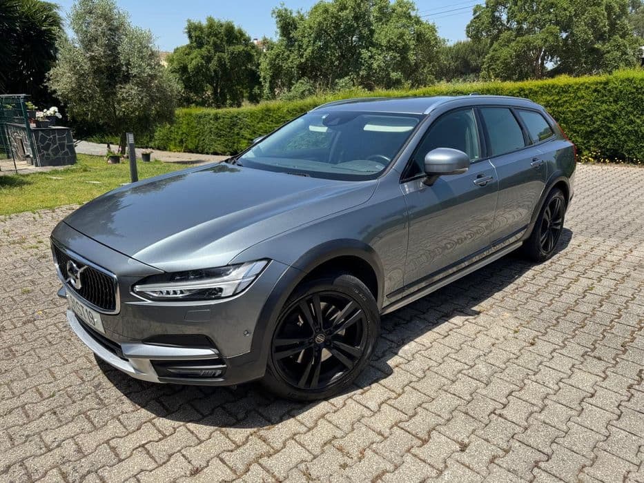 Volvo V90 Cross Country Cross Country 2.0 D4 Pro AWD Geartronic Cartaxo E Vale Da Pinta
