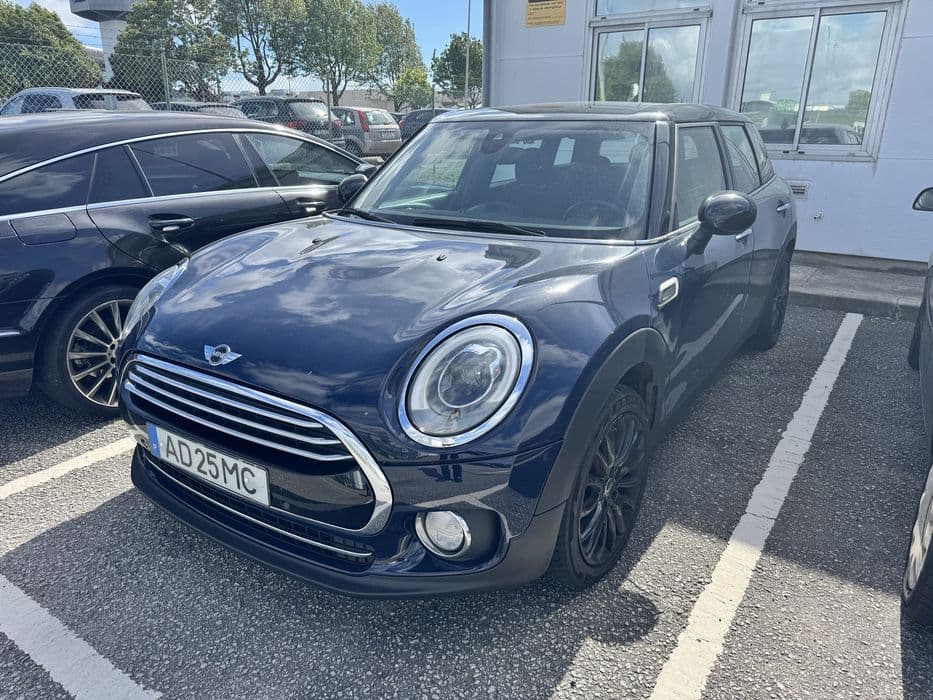 MINI Clubman Cooper 2.0 Diesel – 150cv – Full Extras – Look JCW Esposende, Marinhas E Gandra
