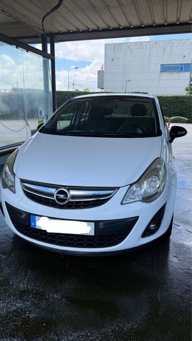 Opel Corsa 1.2 gasolina ()