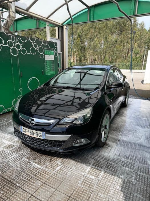 Opel Astra GTC 2.0 165cv Diesel Caldas De São Jorge E Pigeiros