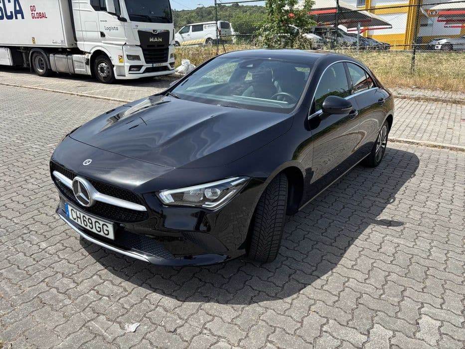 Mercedes-Benz Classe CLA 250e Hibrido Venteira