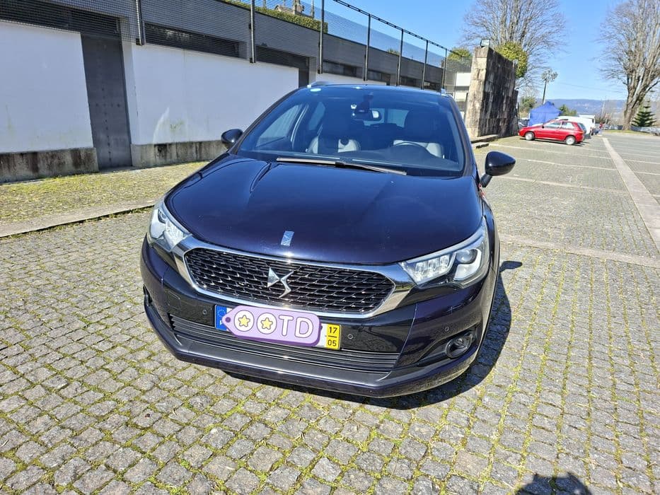 Citroën DS4 1.6 HDI 120Cv com 125000km de