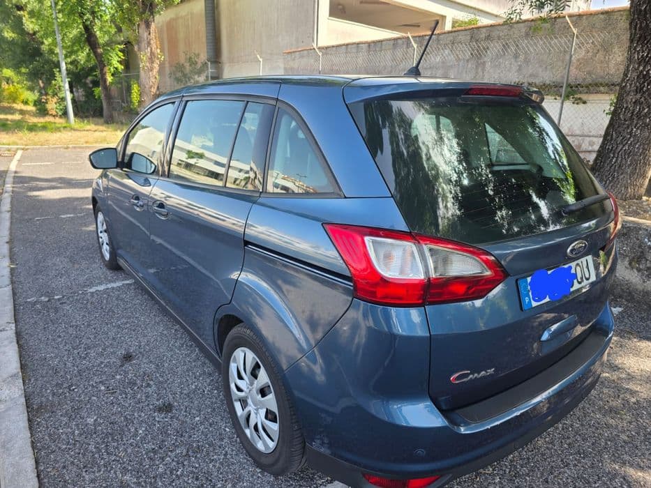 Ford Grand C-MAX 1.5dci Massamá E Monte Abraão