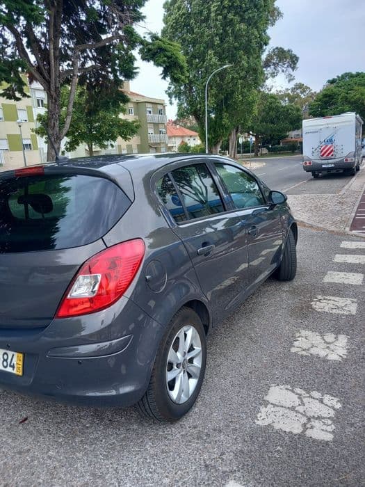 Opel Corsa D 1.2 Massamá E Monte Abraão