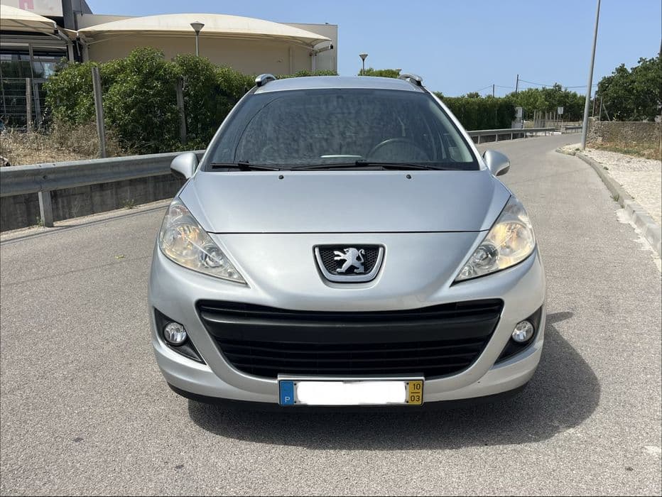 Peugeot 207 Faro (Sé E São Pedro)