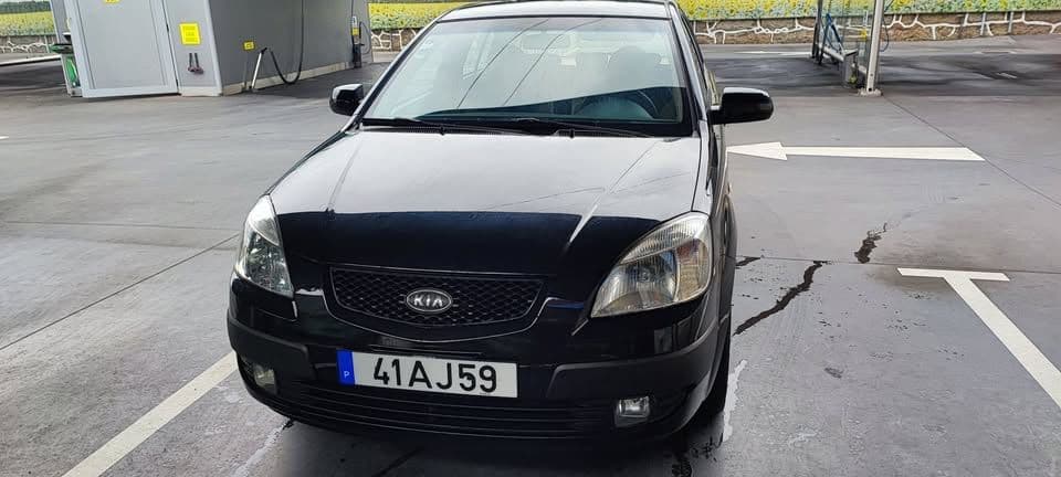 Kia Rio Gasolina/GPL Bougado (São Martinho E Santiago)