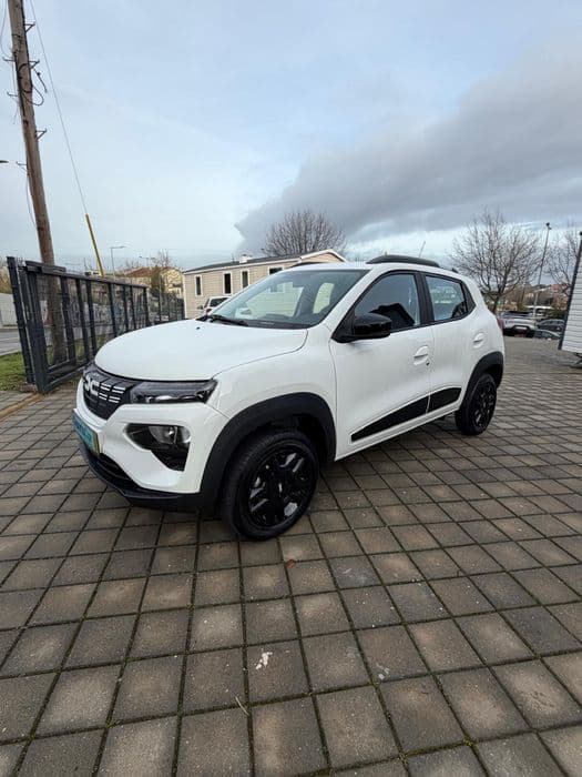Dacia Spring Essential São Domingos de