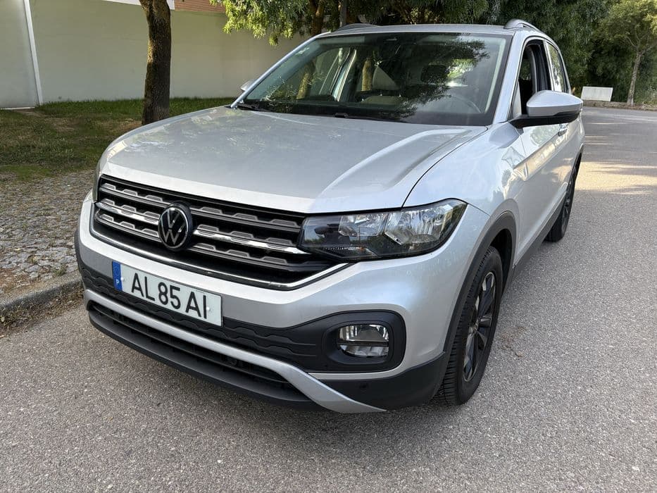 Volkswagen T-Cross 1.0 TSI Évora (São Mamede, Sé, São Pedro E Santo Antão)
