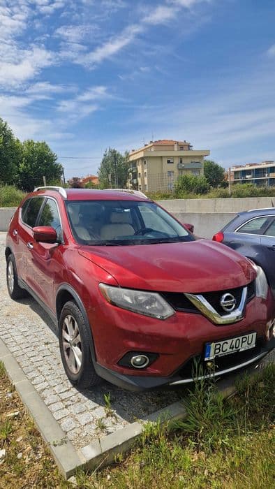 Nissan X-Trail SV AWD Automático