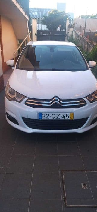 Citroën C4 em muito bom estado e bom preço Vila Nova de Gaia