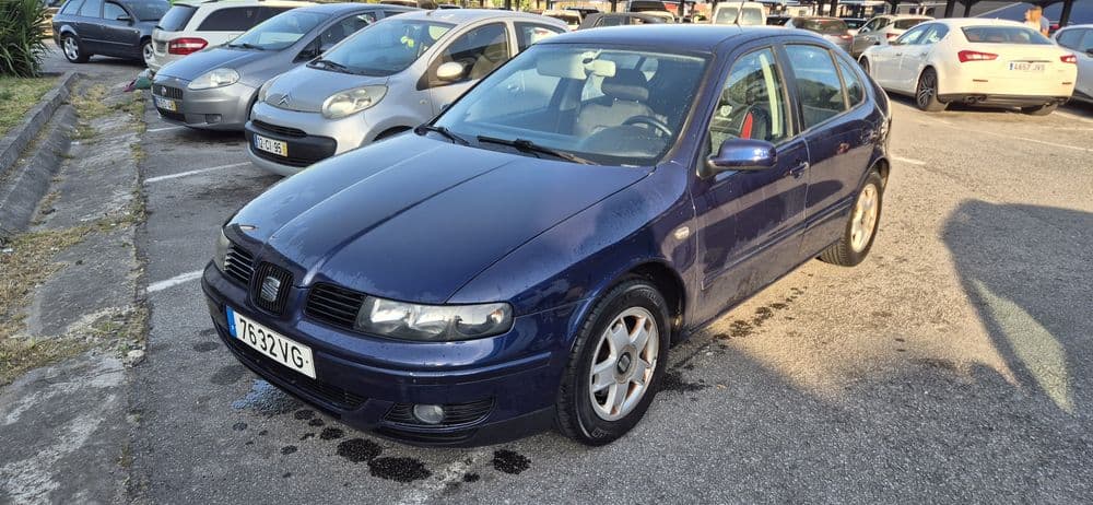 SEAT Leon 1m 1.9tdi 110cv Valongo