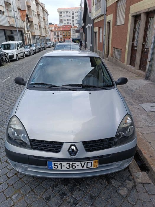Renault Clio 1.2 Gasolina (Junho )