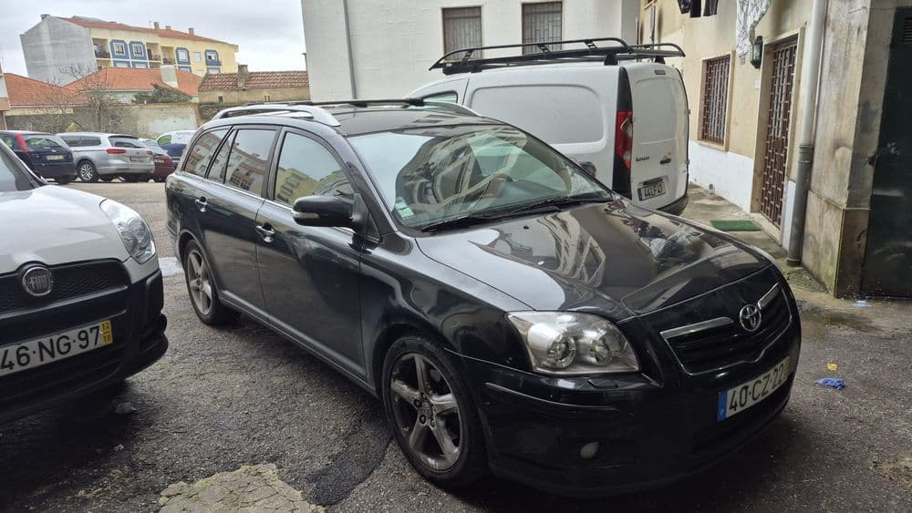 Toyota Avensis SW 2.2 D4D Rio de Mouro