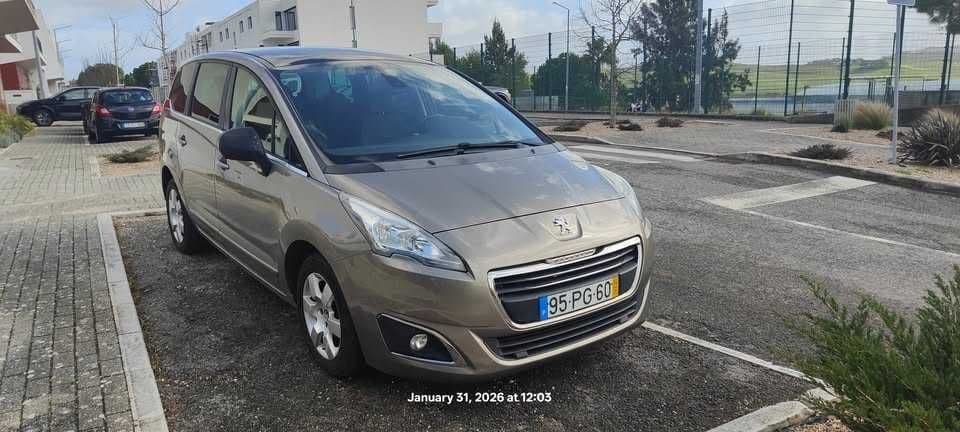 Peugeot 5008 1.6 hdi tech-motion Algés, Linda-A-Velha E Cruz Quebrada-Dafundo