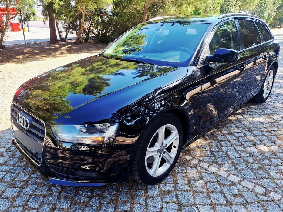 Audi A4 Avant B8 muito estimada e impecável de mecânica Póvoa De Santa Iria E Forte Da Casa