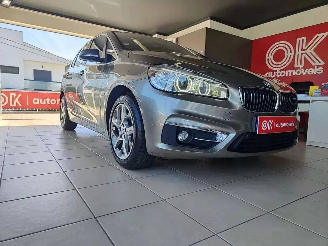 BMW Série 2 216 Active Tourer d Line Luxury Auto