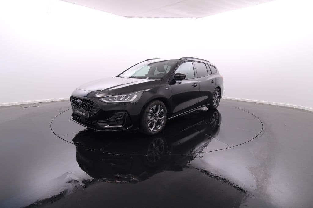 Ford Focus SW SW ST-LINE 1.5 TDCi 115cv Cx. Aut. GPS / Vidros Escurecidos / Pack Driver