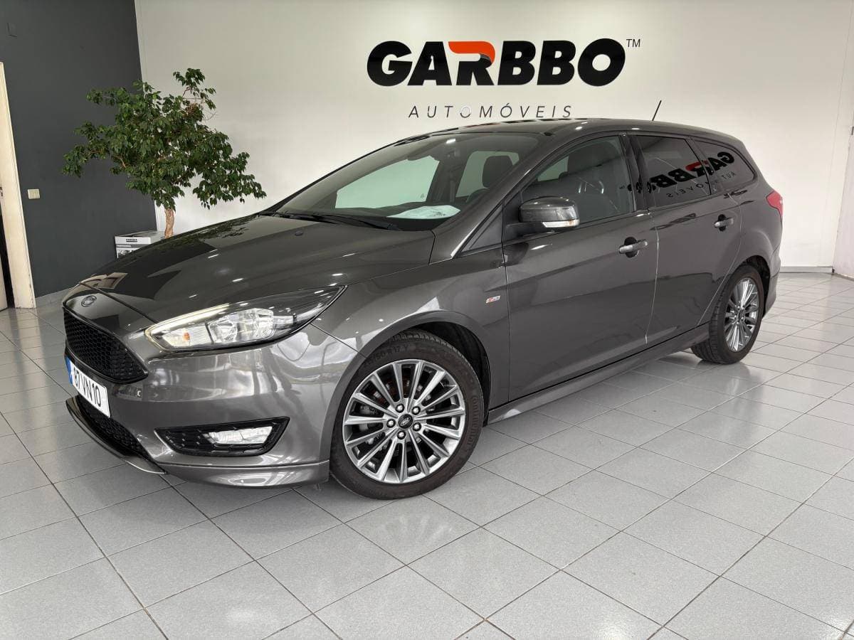 Ford Focus SW 1.5 TDCi EcoBlue ST-Line