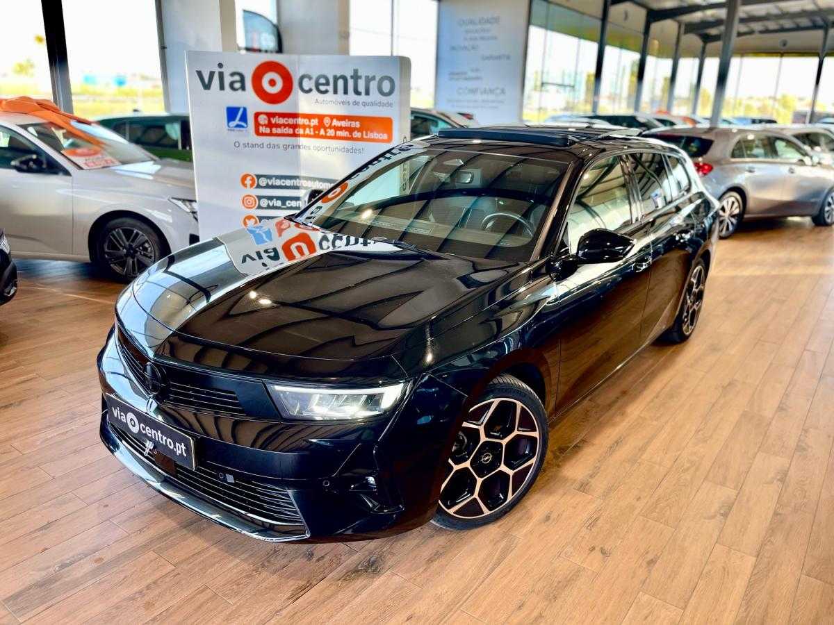 Opel Astra Sport Tourer 1.2 T GS Line