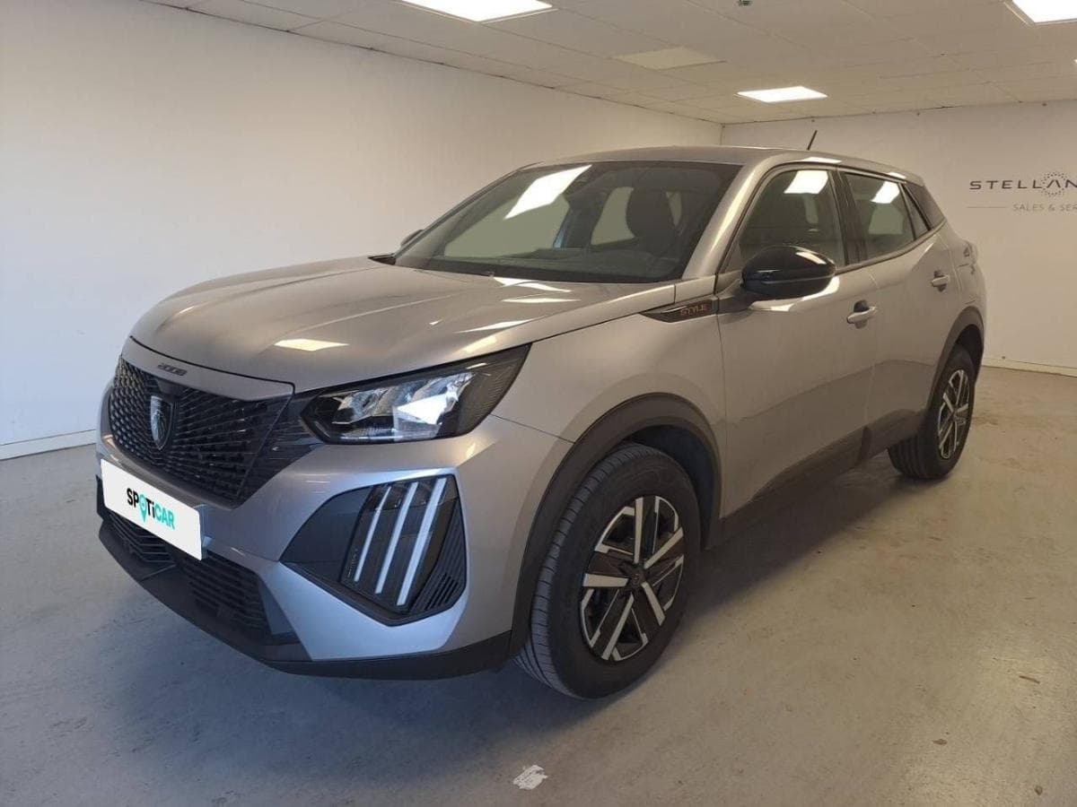 Peugeot 2008 2 1.2 PureTech 100cv Style
