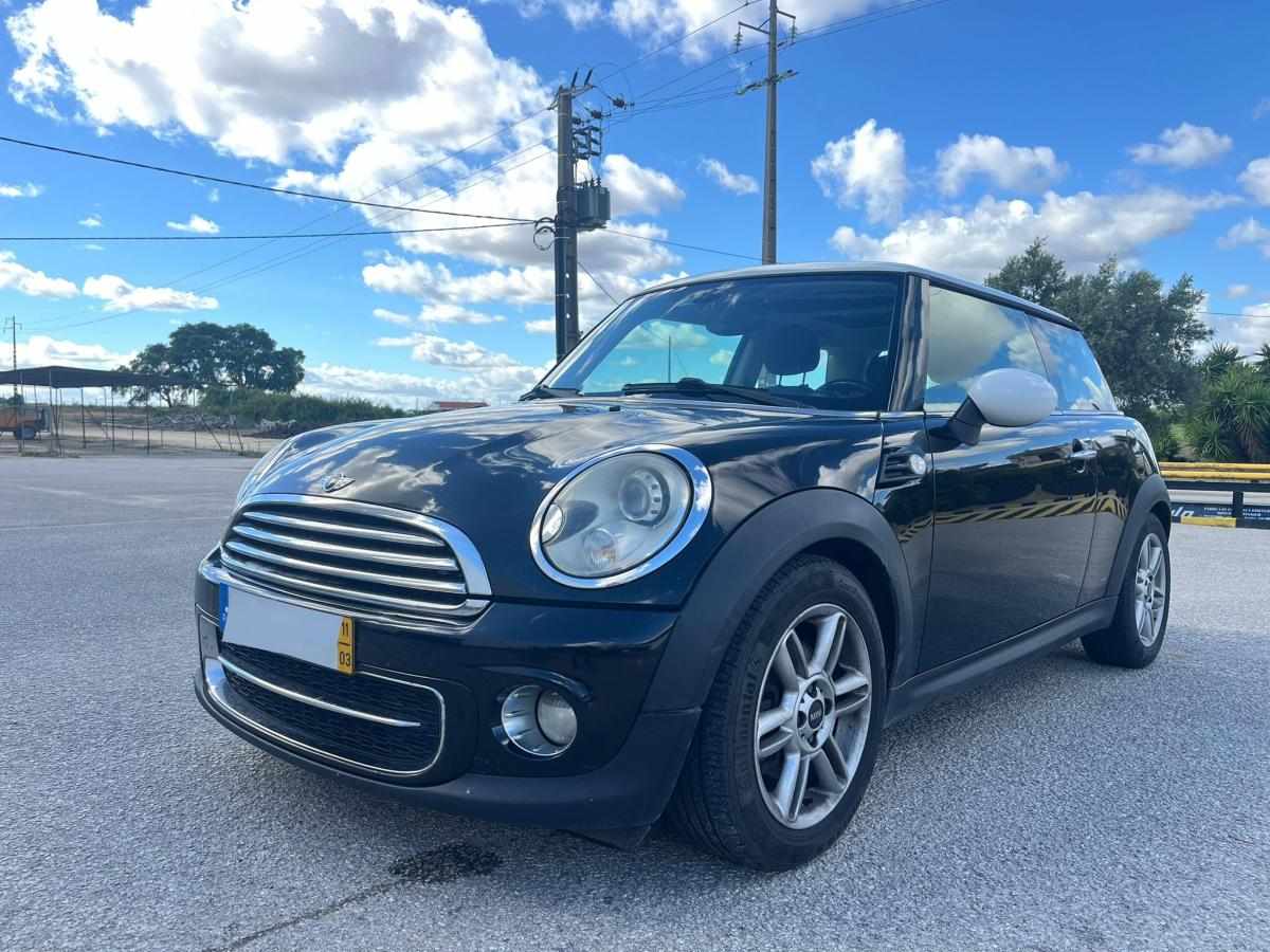 MINI Hatch D 2.0, 111cv