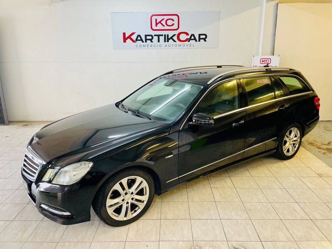 Mercedes-Benz Classe E E 250 CDI DPF BlueEFFICIENCY 7G-TRONIC Avantgarde