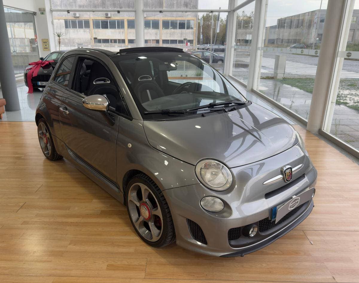 Abarth 500 Outro