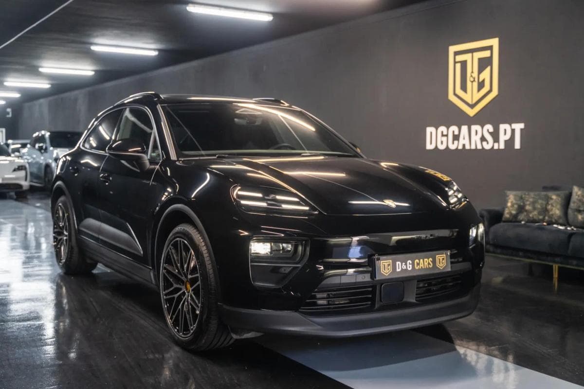 Porsche Macan Electric