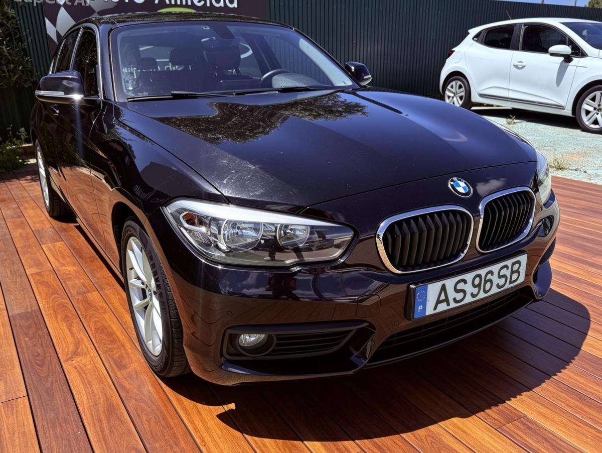 BMW Série 1 116 d EfficientDynamics Line Urban