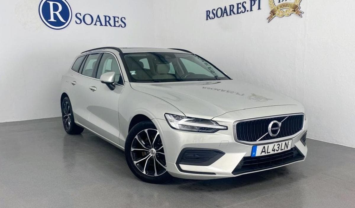 Volvo V60 2.0 B4 Momentum Geartronic