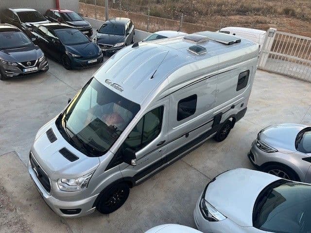 Ford Transit Custom Outro