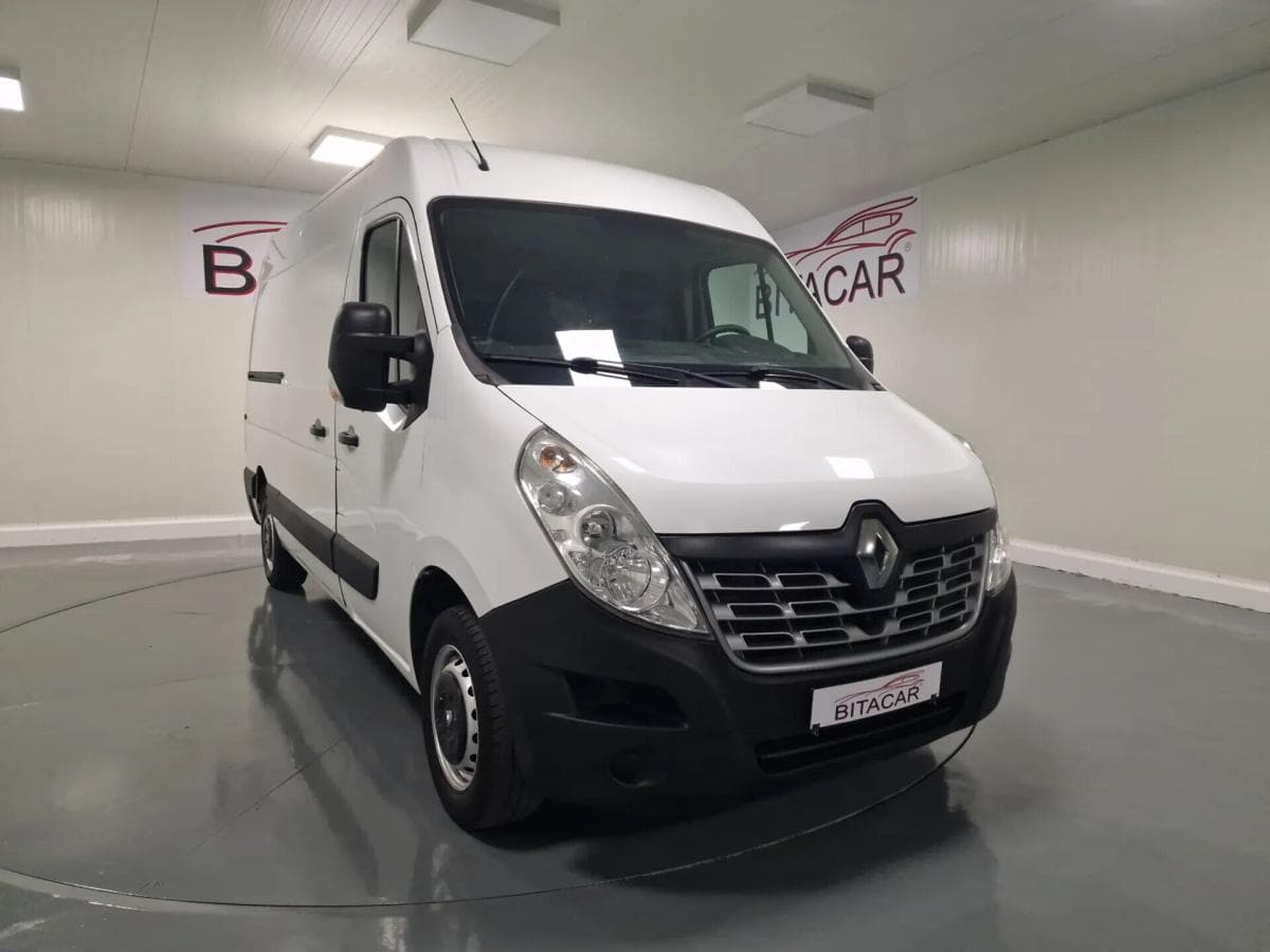 Renault Master 2.3 dCi L2H2 3.5T