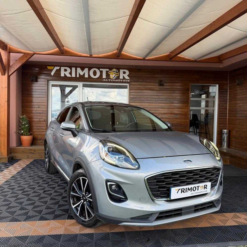 Ford Puma 1.0 EcoBoost Hybrid TITANIUM