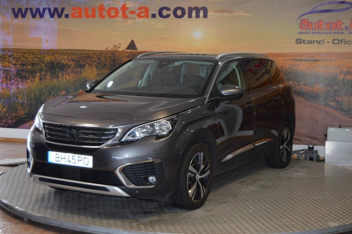 Peugeot 5008 1.2 PureTech Allure EAT6