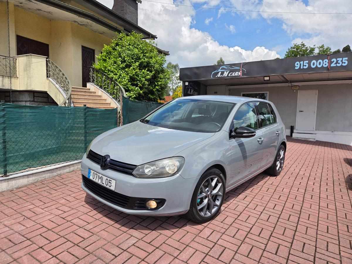 Volkswagen Golf 1.6 TDI, 105cv